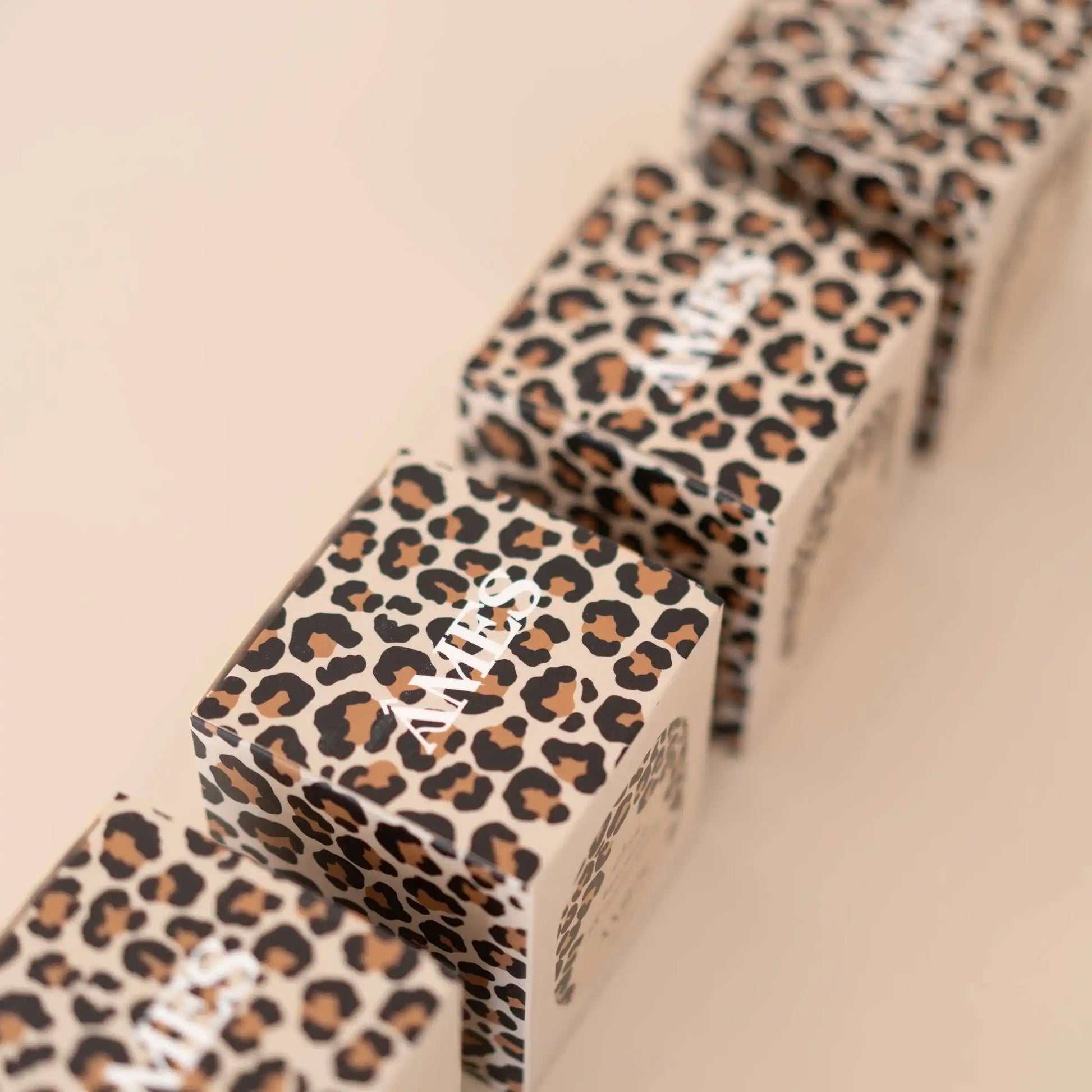 Bougie parfumée Léopard, motif léopard