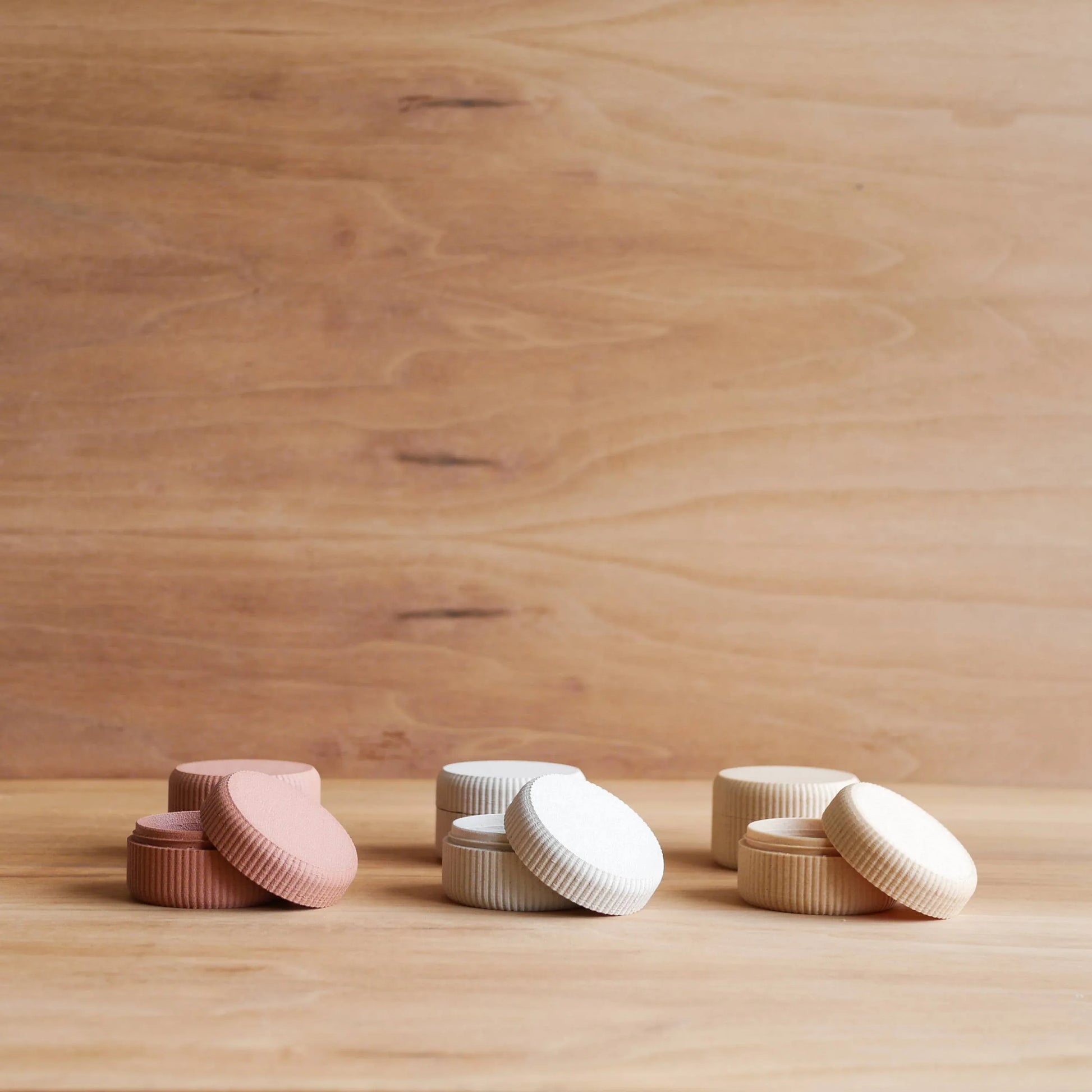 Trio d'étuis à bijoux.