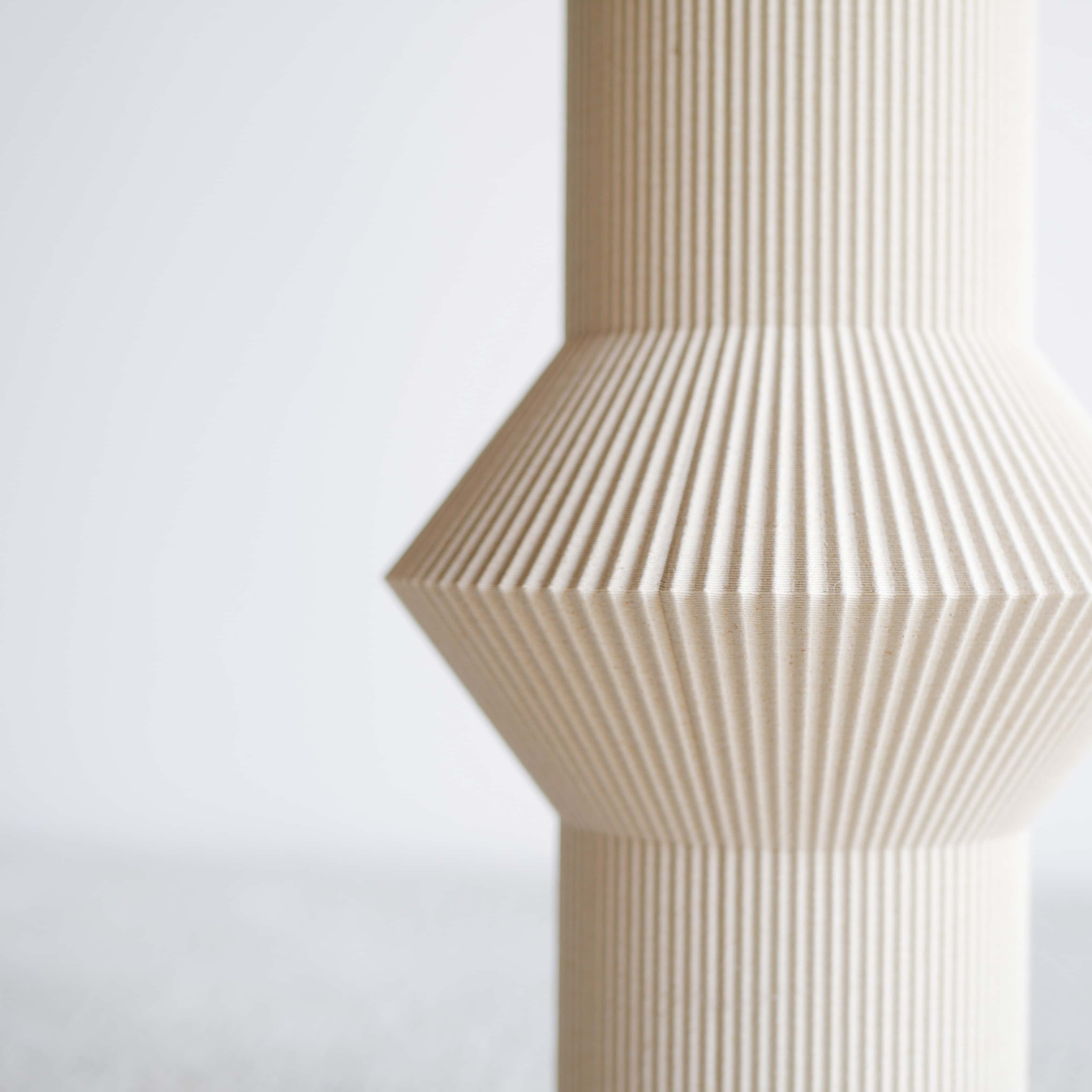 Vase HOI en bois recyclé