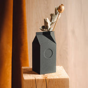 Vase à fleurs séchées – Lait