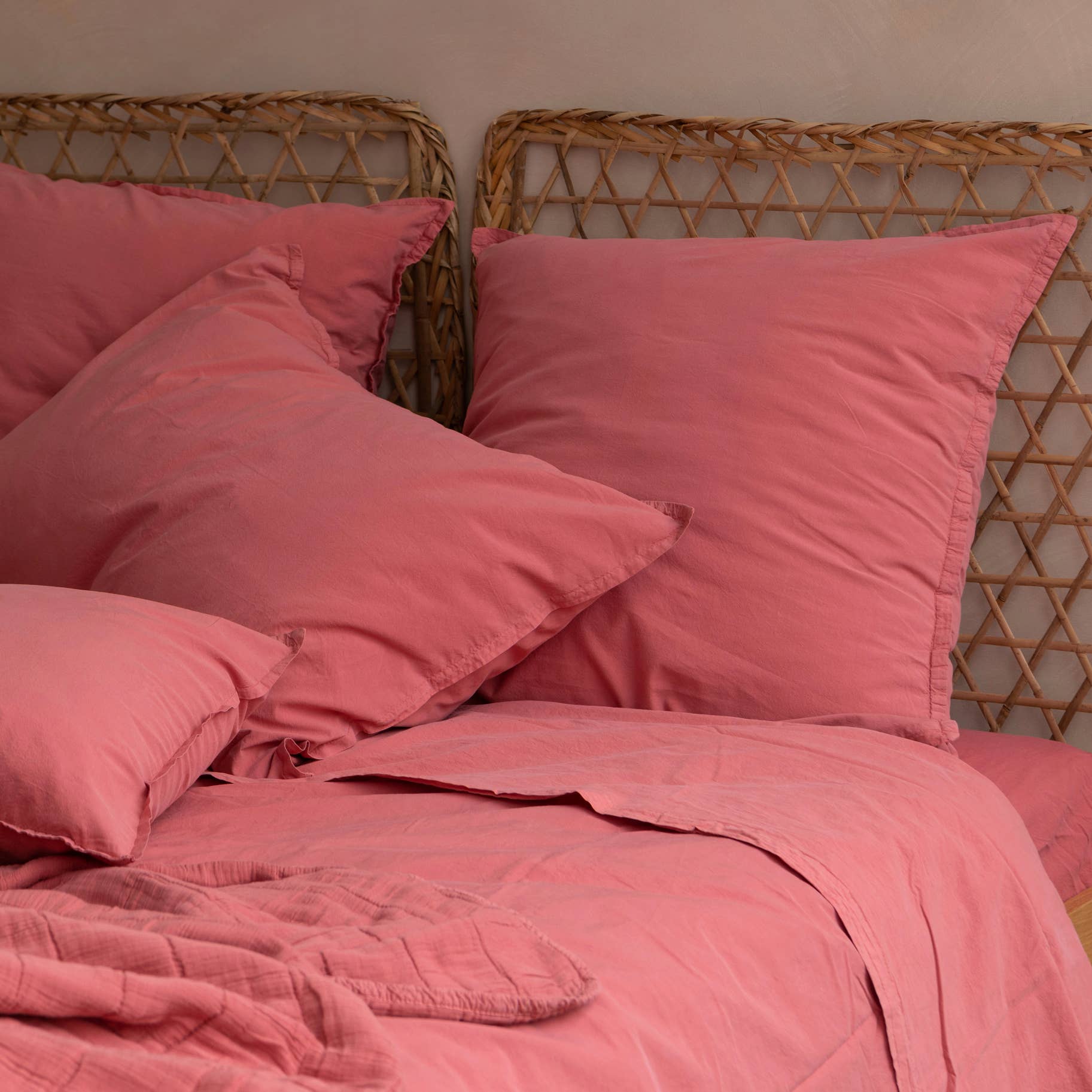 Taie d’oreiller OONA en percale de coton lavé