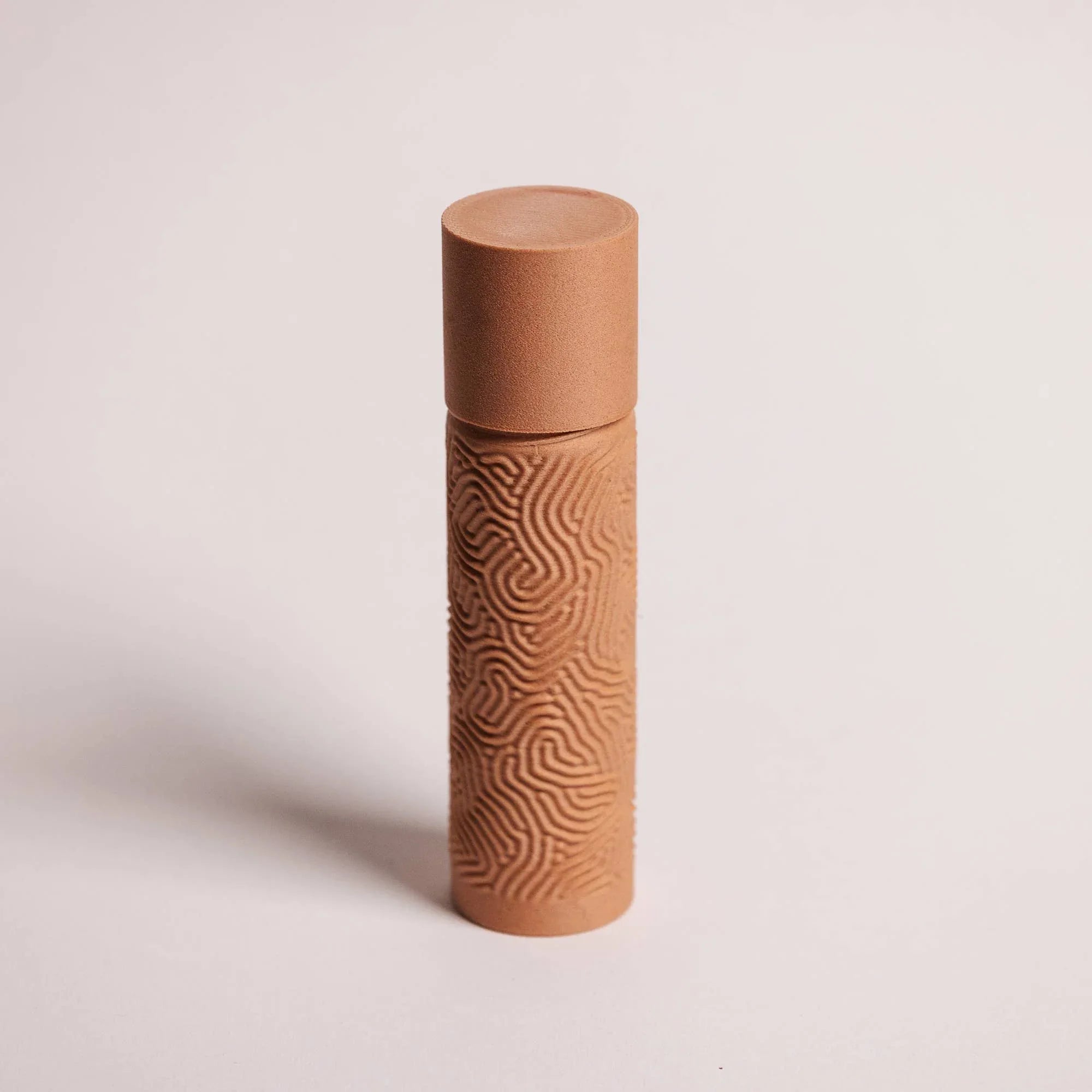 Etui à brosse à dent de voyage ocre fermé