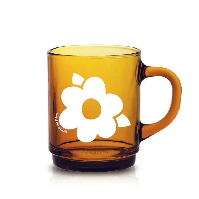 Mub duralex vintage jaune sur fond blanc