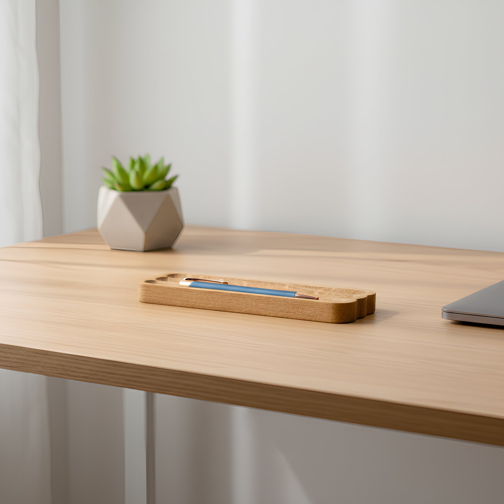 Plumier en bois massif - Chêne